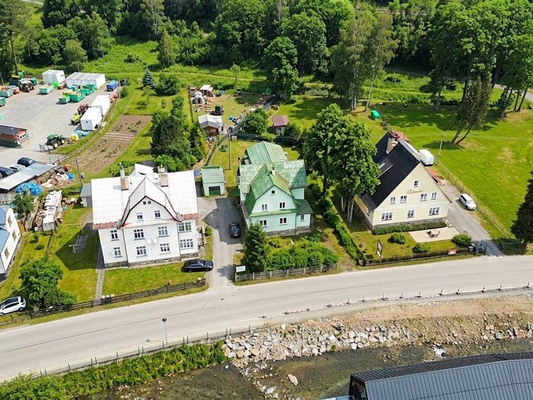 Комерційне приміщення на продаж, 760 м² (2 з 15)