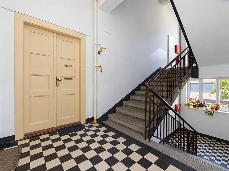 Prodej bytu 1+kk 27 m², Praha – náhled fotky 2