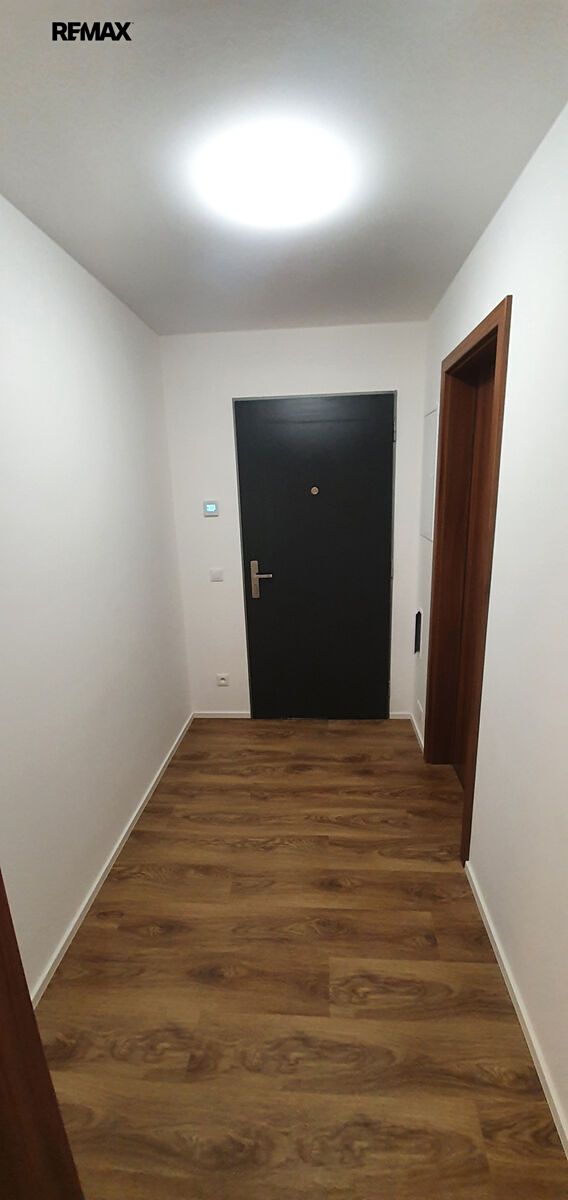 Pronájem bytu 2+kk 42 m² – fotografie 5