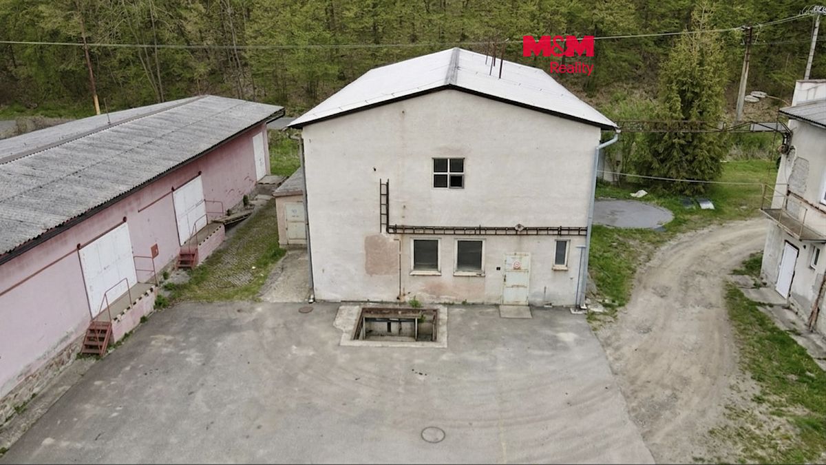 Pronájem skladového prostoru 240 m²