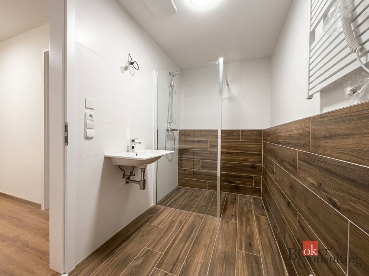 Pronájem bytu 3+kk 91 m² – fotografie 5