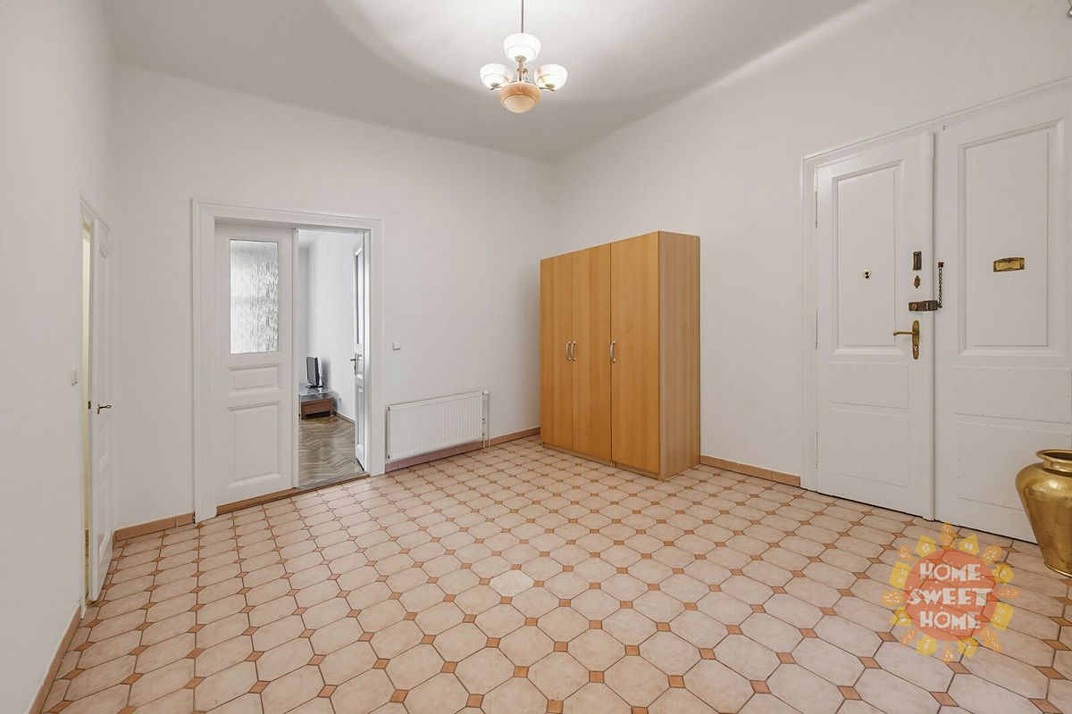 Pronájem kanceláře 85 m² – fotografie 4