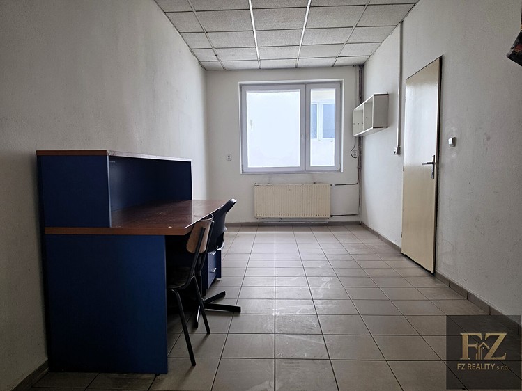 Gewerbefläche zur Miete, 996 m² (30 von 40)
