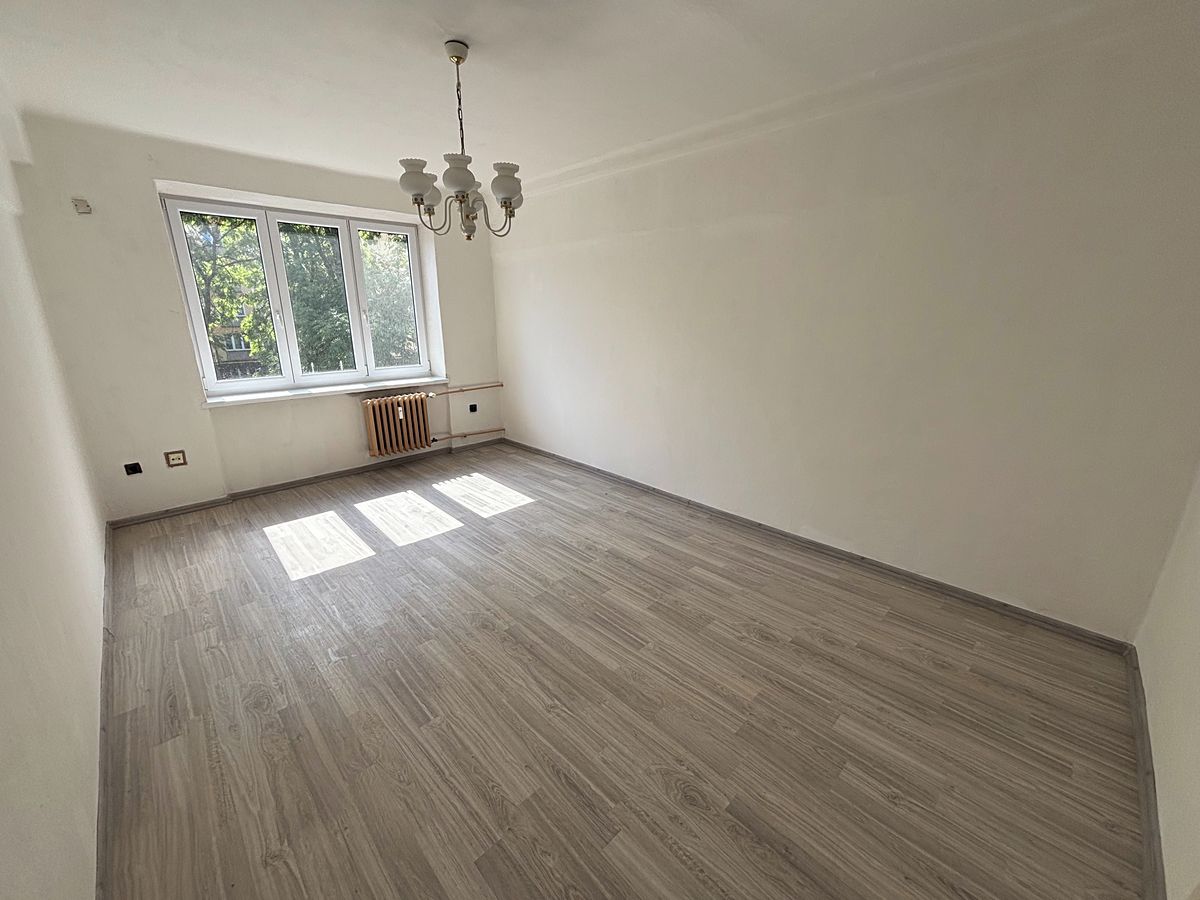 Pronájem bytu 2+1 58 m² – fotografie 3