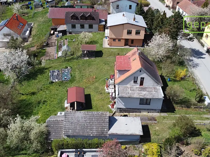 Prodej rodinného domu 145 m², pozemek 1218 m², Zlatá Koruna – náhled fotky 3