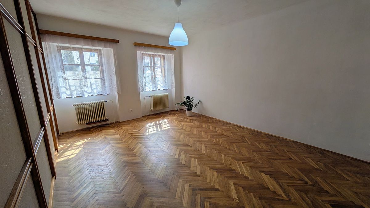 Pronájem bytu 2+kk 63 m²