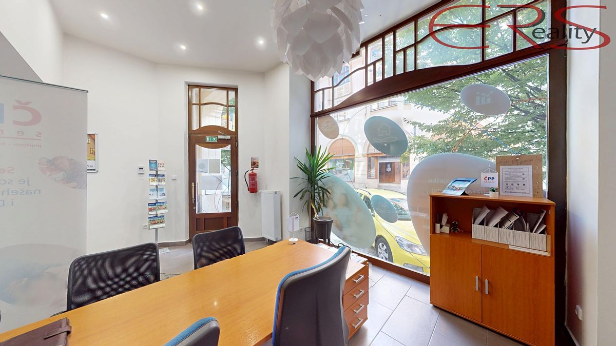 Pronájem obchodního prostoru 83 m² – fotografie 3