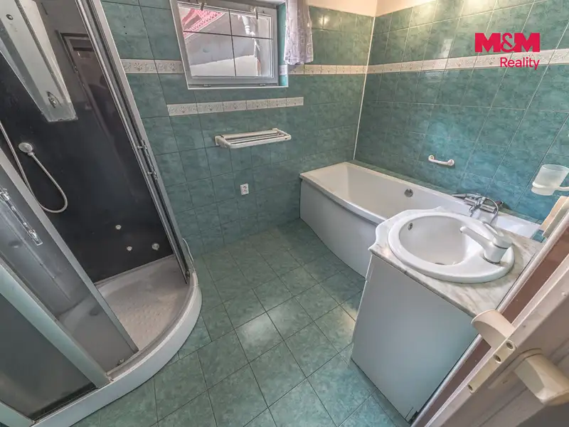 Prodej rodinného domu 140 m², pozemek 397 m², Šluknov – náhled fotky 3
