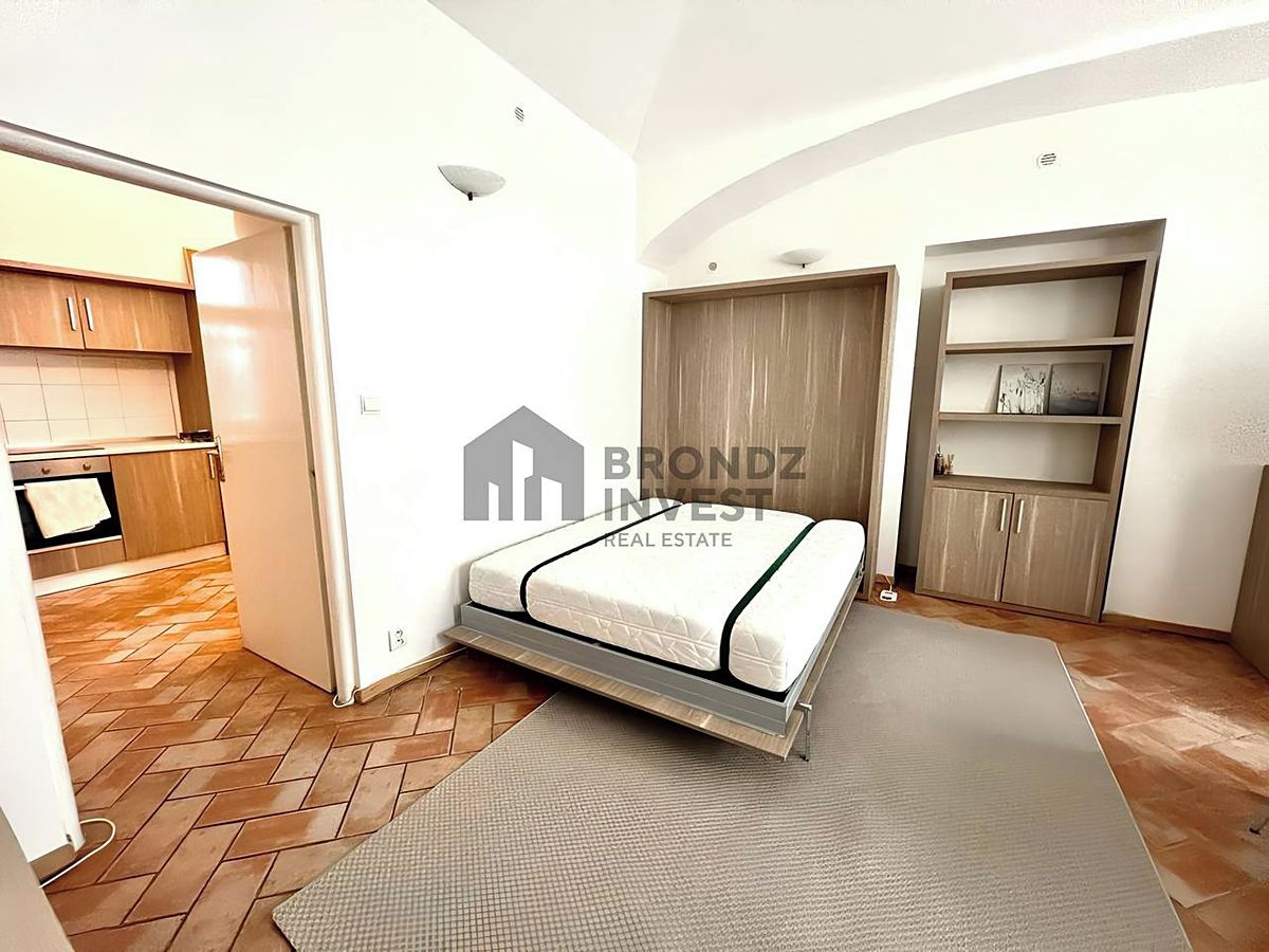 Pronájem bytu 2+1 50 m² – fotografie 3