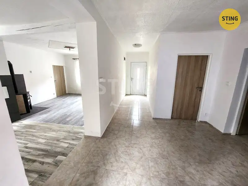 Prodej rodinného domu 130 m², pozemek 57 m², Zlobice – náhled fotky 3