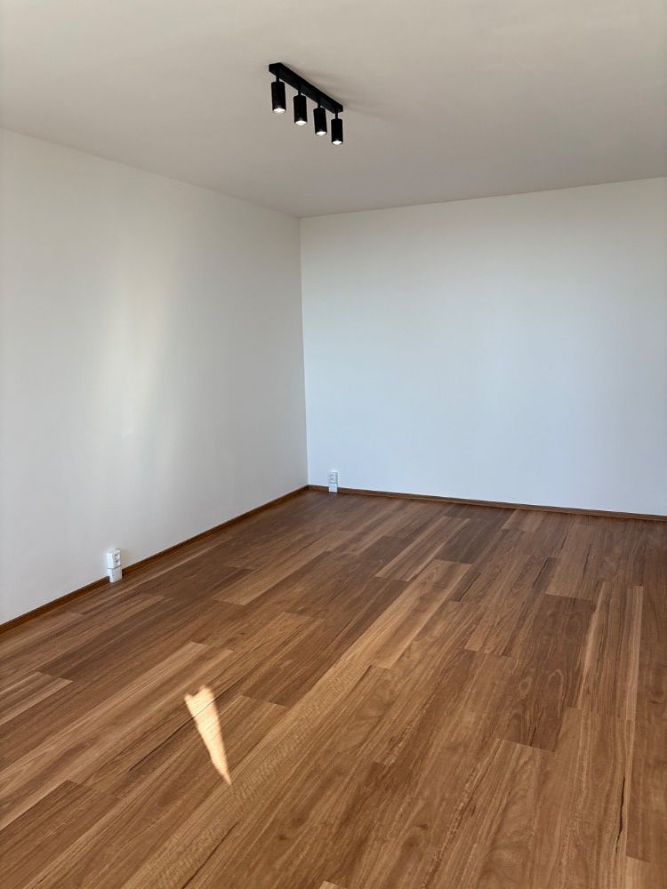 Pronájem bytu 2+kk 60 m² – fotografie 4