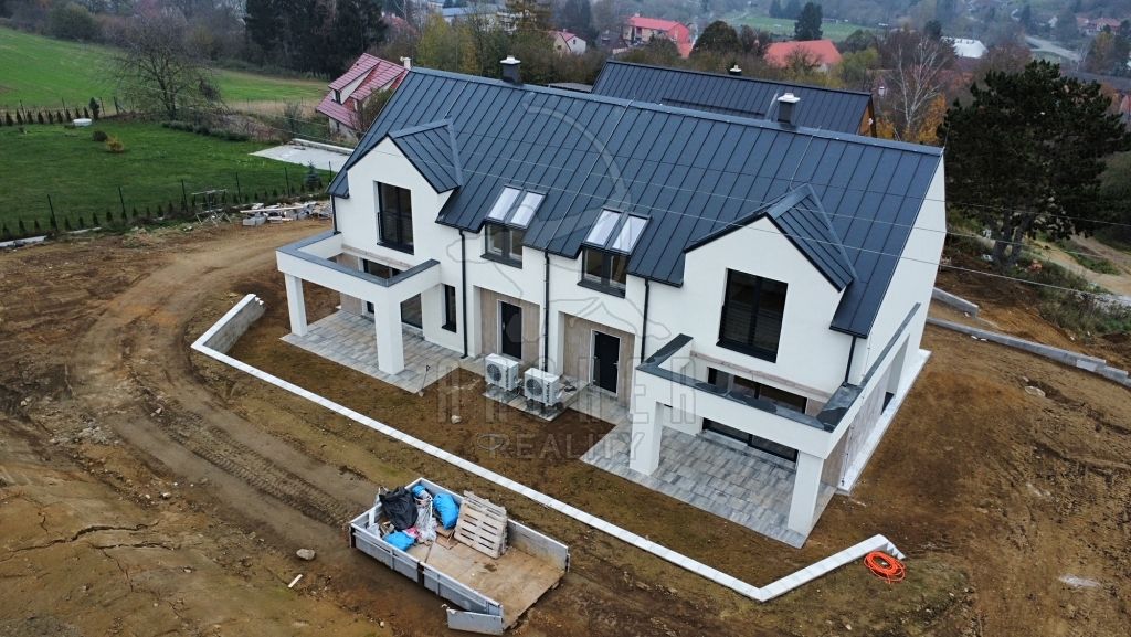 Prodej rodinného domu 126 m², pozemek 1123 m² – fotografie 3