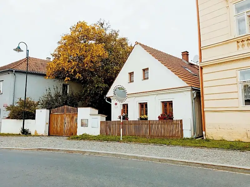 Prodej rodinného domu 183 m², pozemek 953 m², Plzeň – náhled fotky 1