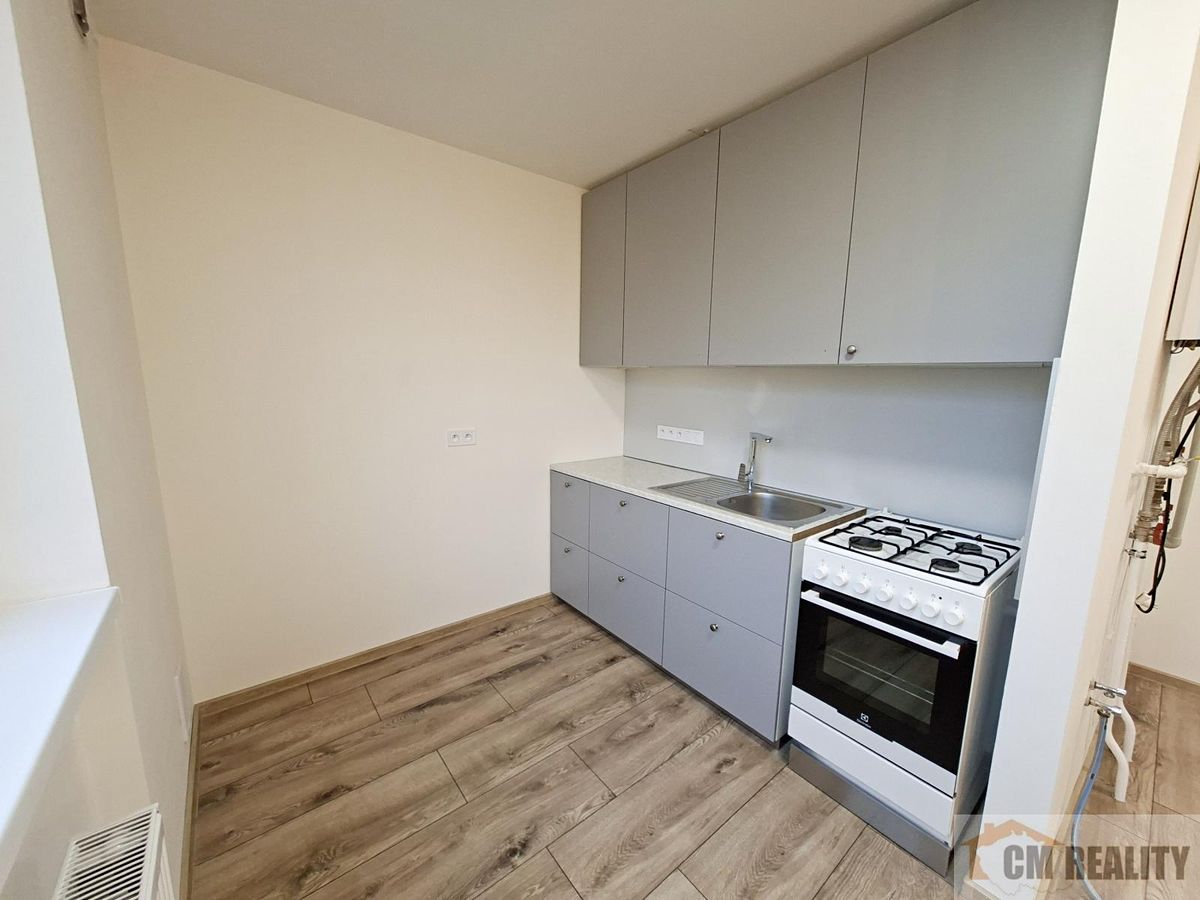 Pronájem bytu 3+1 87 m² – fotografie 5
