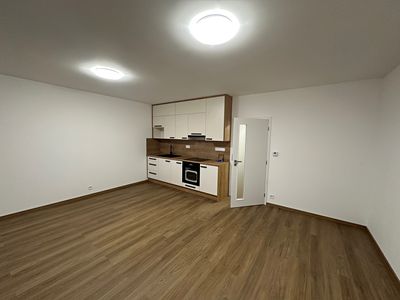 Pronájem bytu 1+kk 34 m²