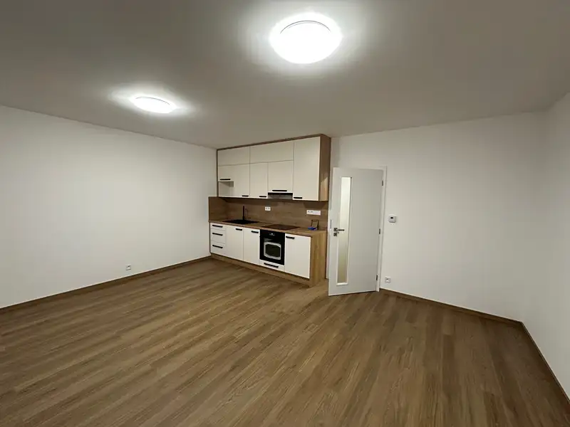 Pronájem bytu 1+kk 34 m², U Cihláře, Havlíčkův Brod