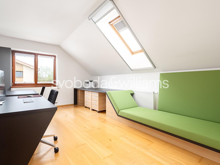 Haus zum Kauf, 300 m² (10 von 20)