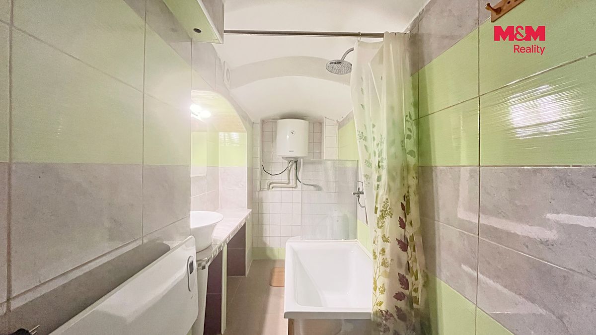 Pronájem bytu 3+1 91 m² – fotografie 4