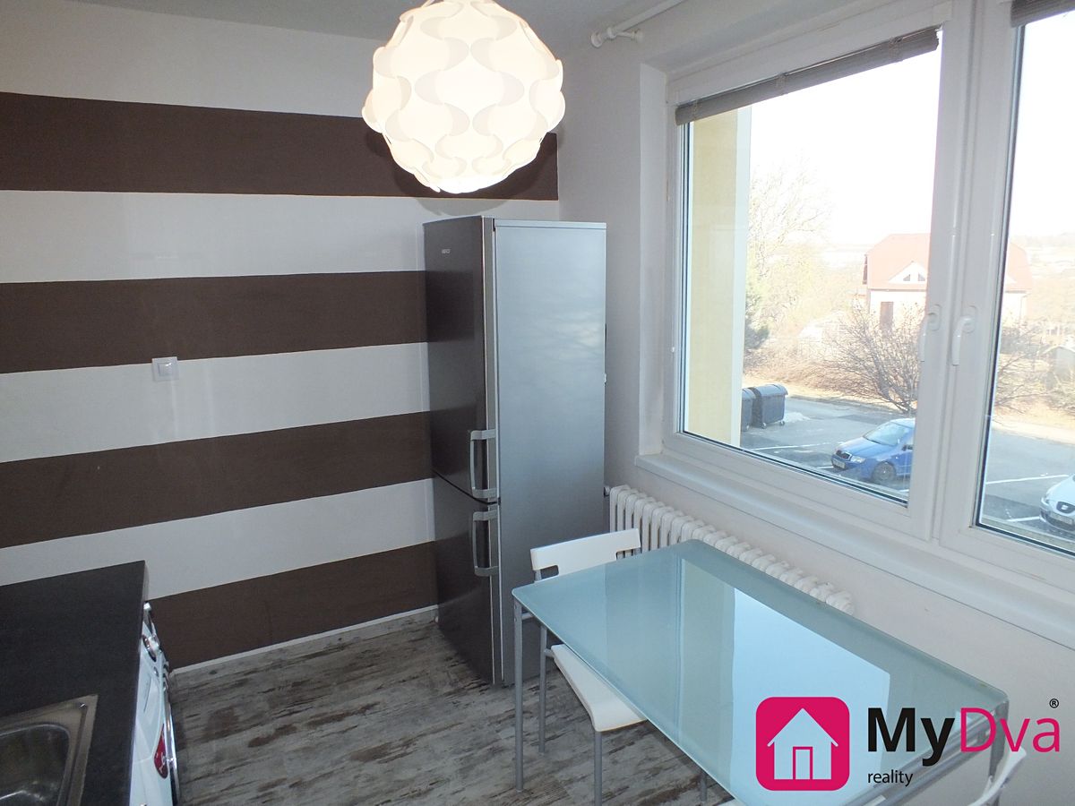 Pronájem bytu 1+1 32 m² – fotografie 3