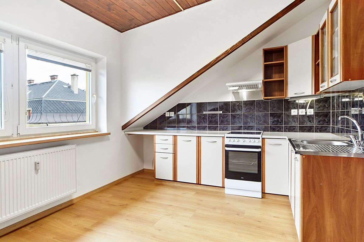 Pronájem bytu 4+1 112 m² – fotografie 5