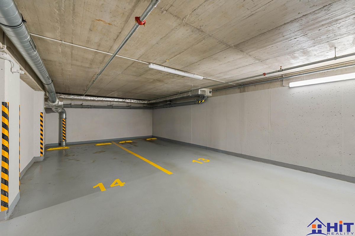 Prodej garážového stání 14 m²