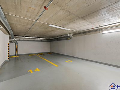 Prodej garážového stání 14 m²