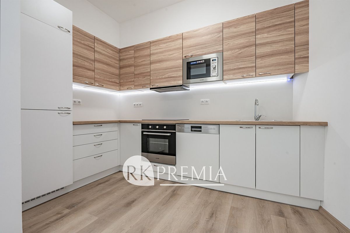 Pronájem bytu 2+kk 47 m² – fotografie 4