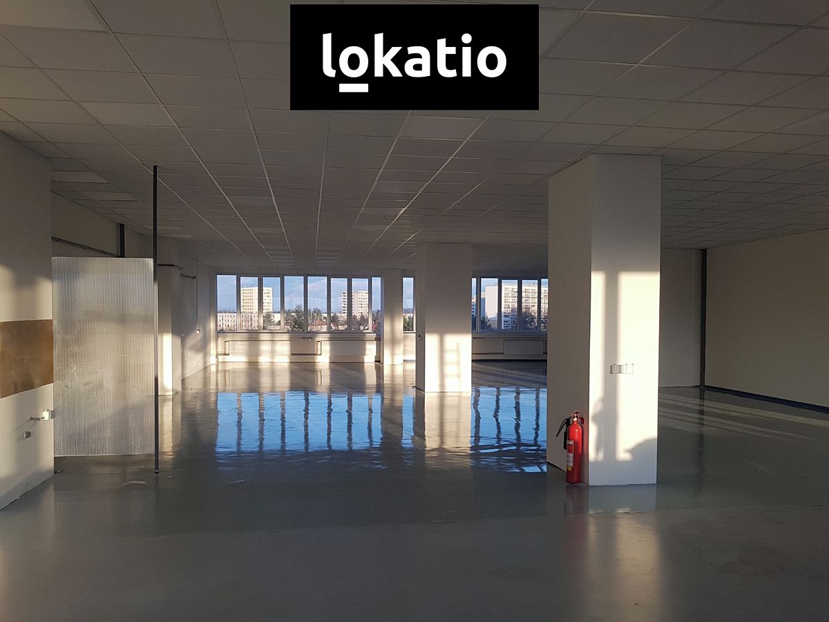 Pronájem skladového prostoru 830 m² – fotografie 2
