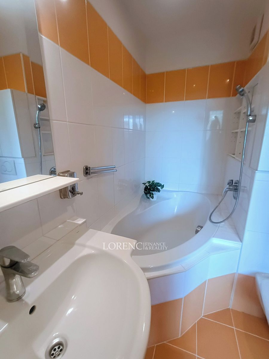 Pronájem bytu 3+1 74 m² – fotografie 4