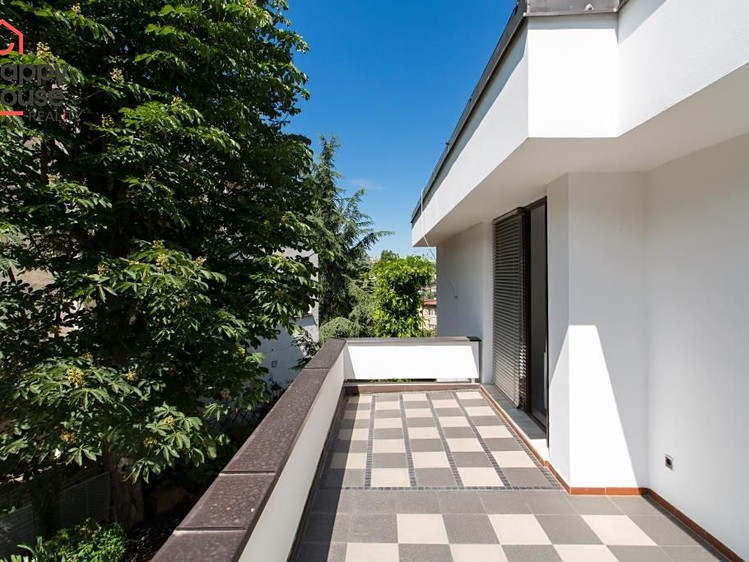 Haus zur Miete, 240 m² (14 von 25)