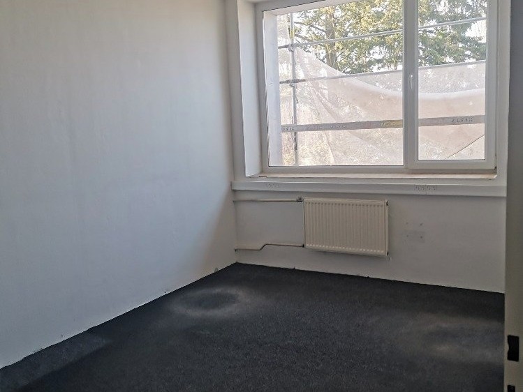 Комерційне приміщення в оренду, 17 м² (11 з 18)