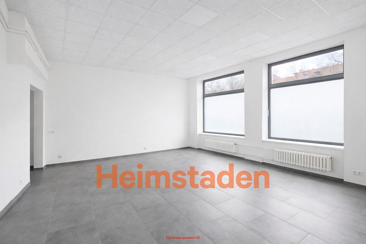 Pronájem kanceláře 91 m² – fotografie 3