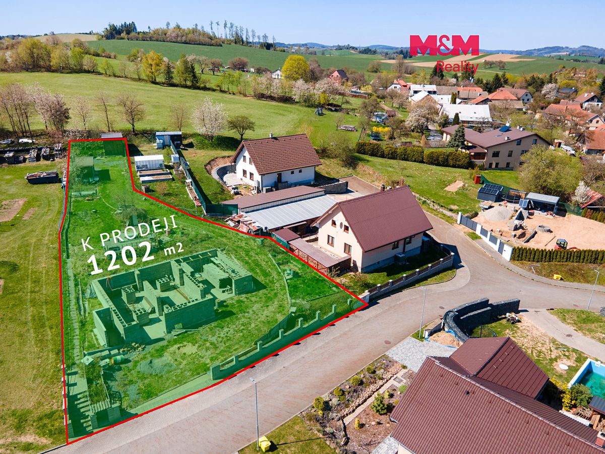 Prodej stavebního pozemku 1202 m²