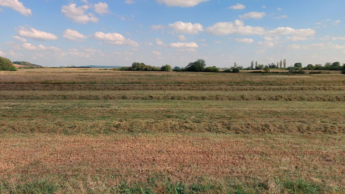 Prodej pozemku 2172 m² – fotografie 2