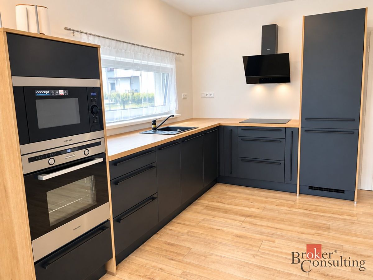 Pronájem bytu 3+kk 74 m² – fotografie 3