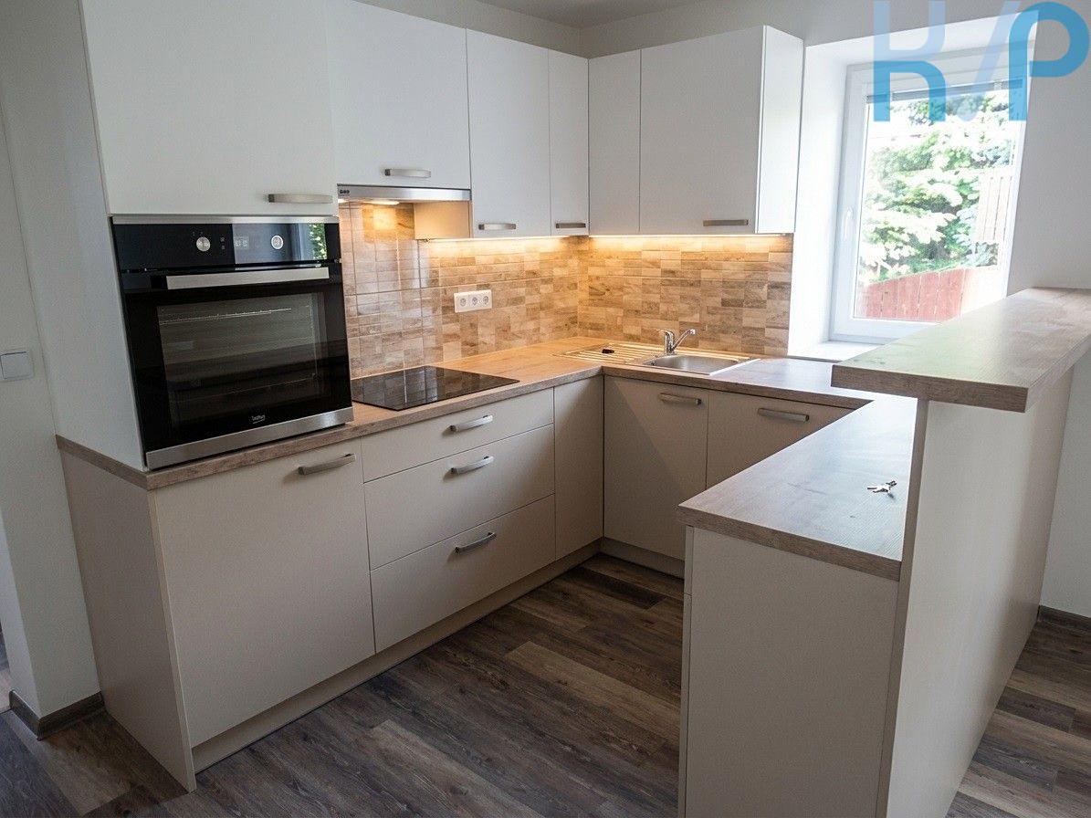 Pronájem bytu 2+kk 48 m²