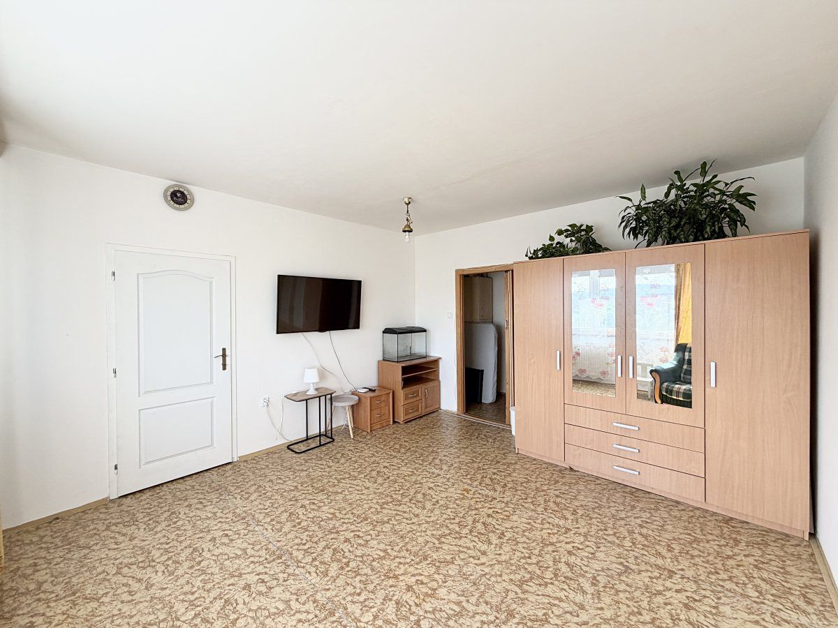 Pronájem bytu 1+1 40 m² – fotografie 5