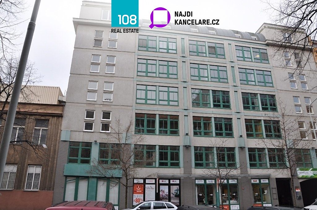 Pronájem kanceláře 1419 m²