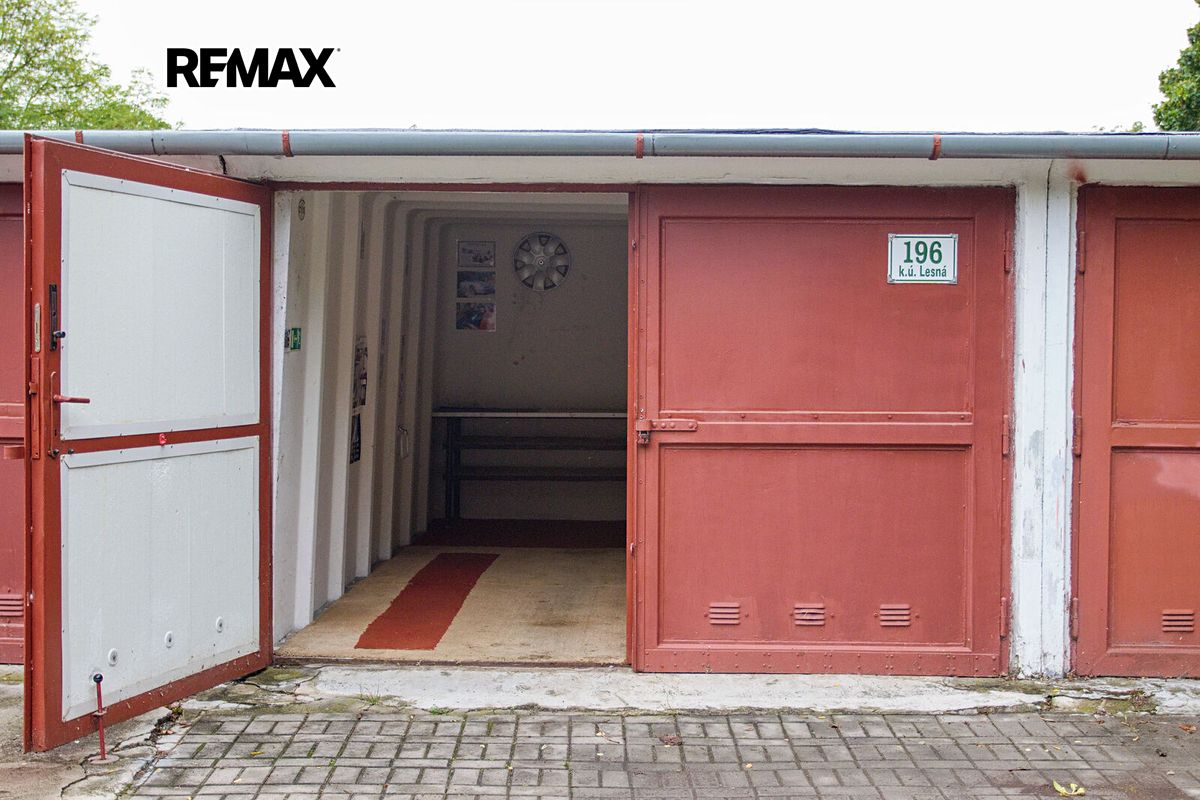 Prodej garáže 16 m² – fotografie 3
