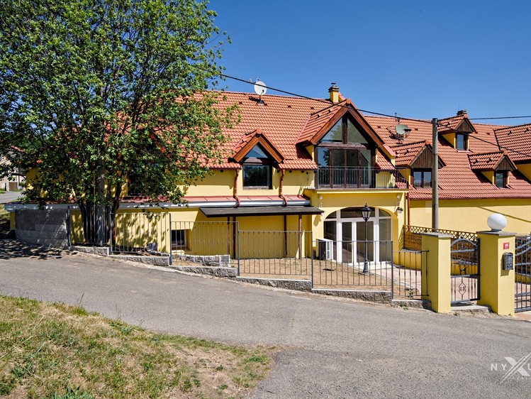 Будинок на продаж, 375 м² (1 з 33)