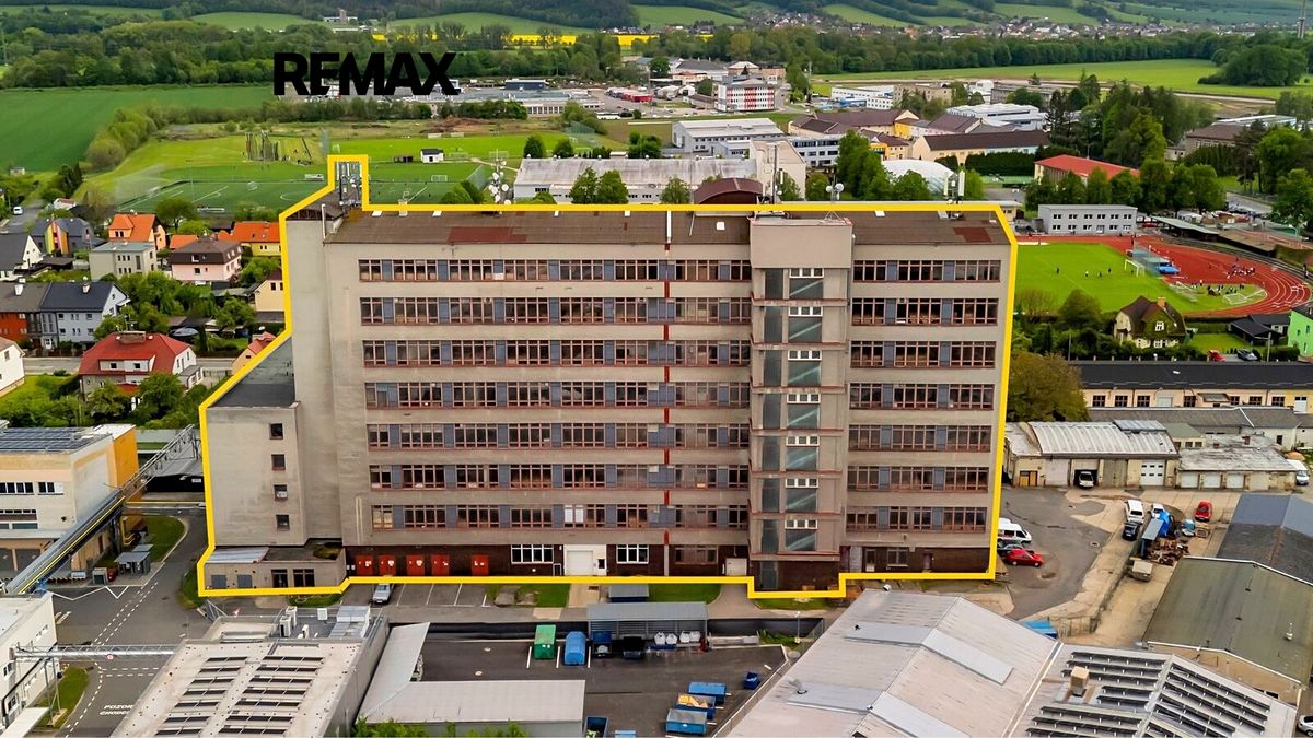 Pronájem skladového prostoru 3200 m²