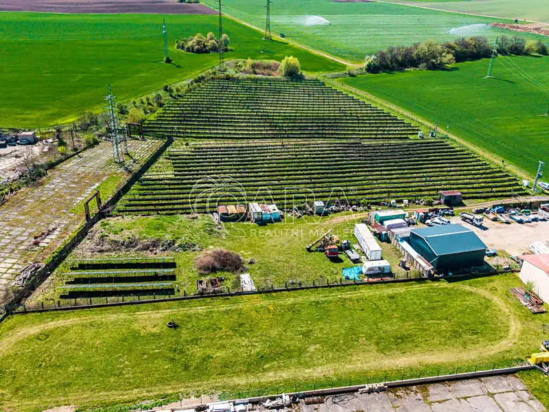 Prodej komerčního pozemku 3769 m², Mlékojedy – náhled fotky 3