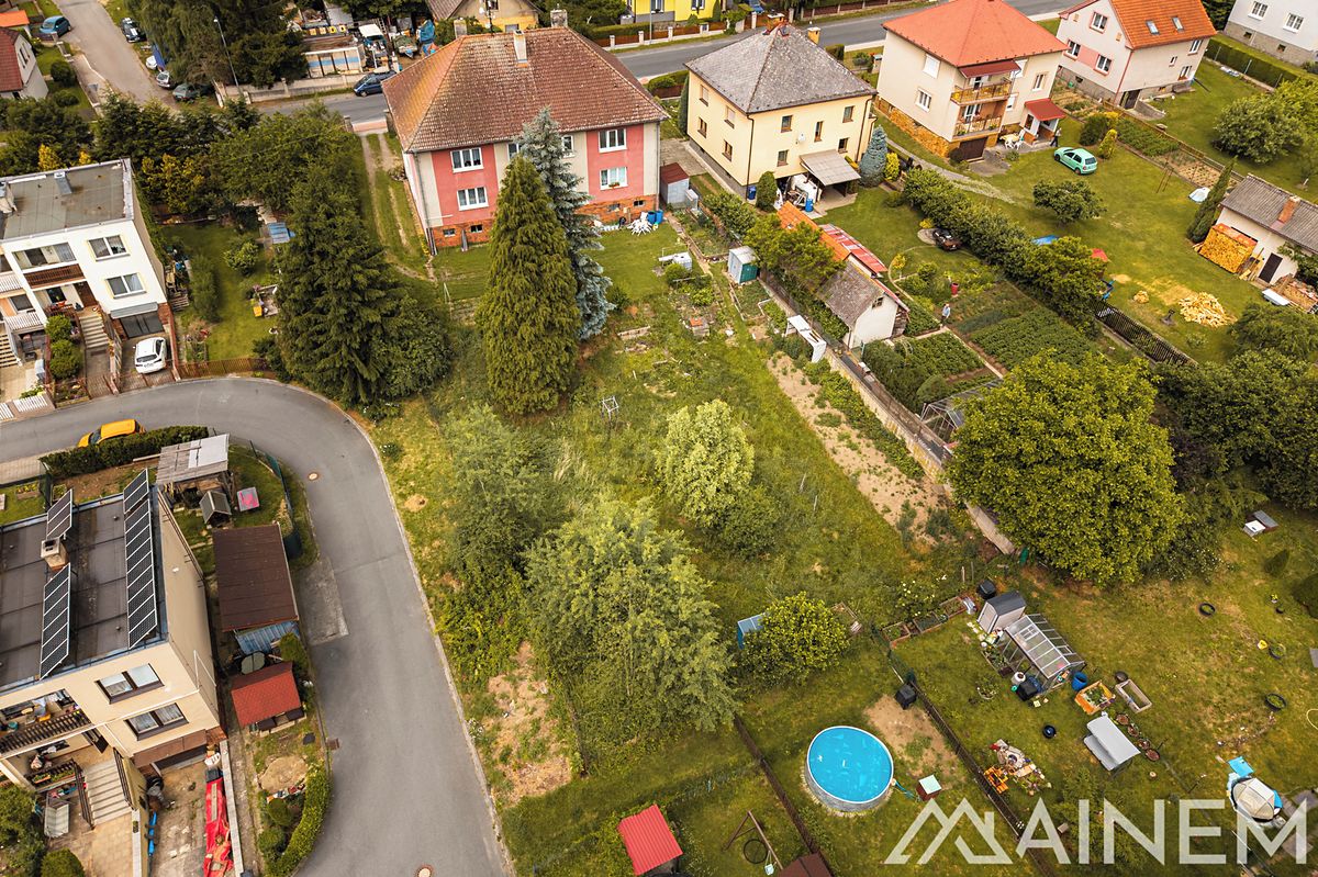 Prodej stavebního pozemku 989 m², Nepomuk – fotka 1 z 3
