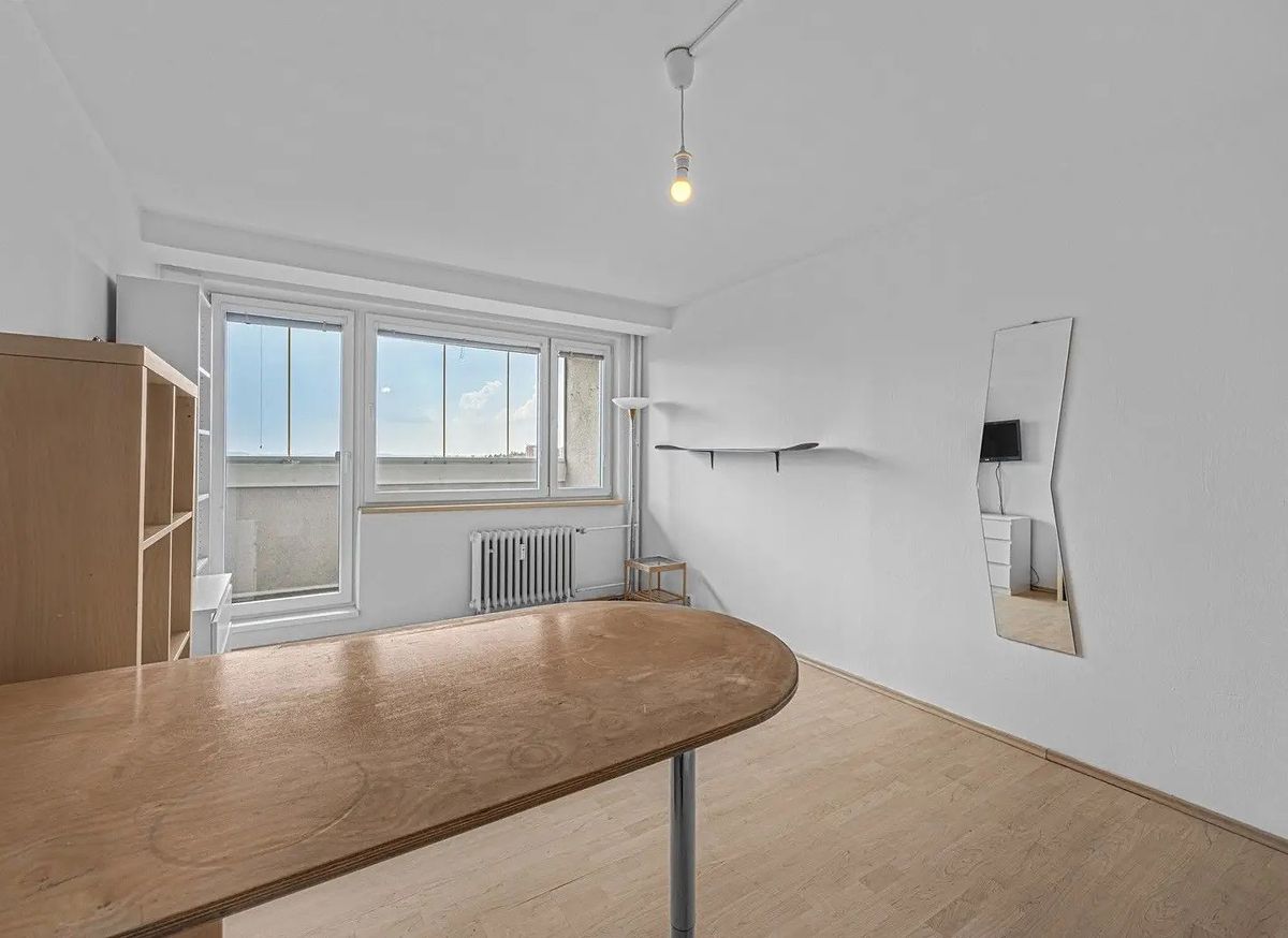 Pronájem bytu 1+kk 23 m² – fotografie 2
