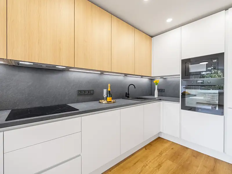 Prodej bytu 3+kk 67 m², Praha – náhled fotky 1