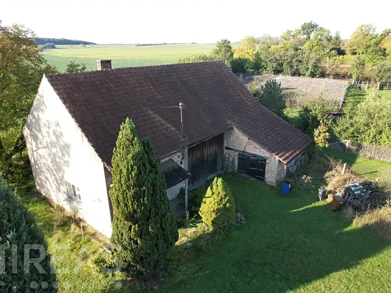 Prodej rodinného domu 70 m², pozemek 2388 m², Záhornice – náhled fotky 1