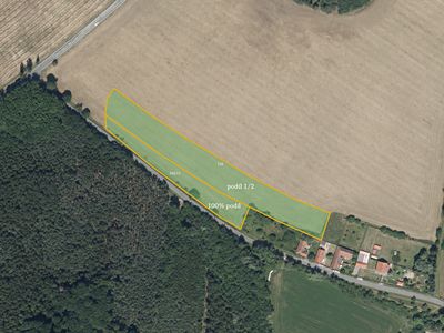 Prodej pole 7612 m²