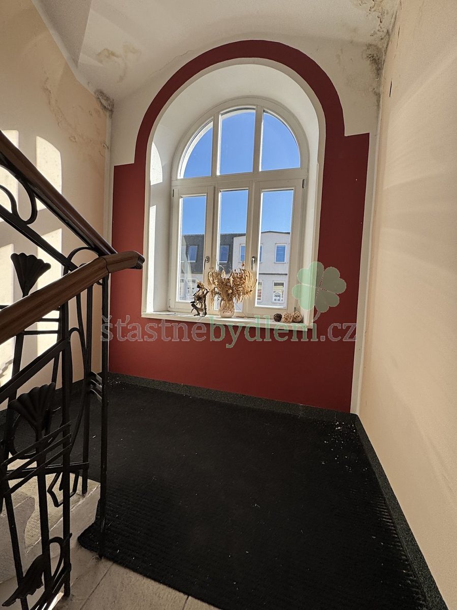 Pronájem bytu 2+1 56 m² – fotografie 3