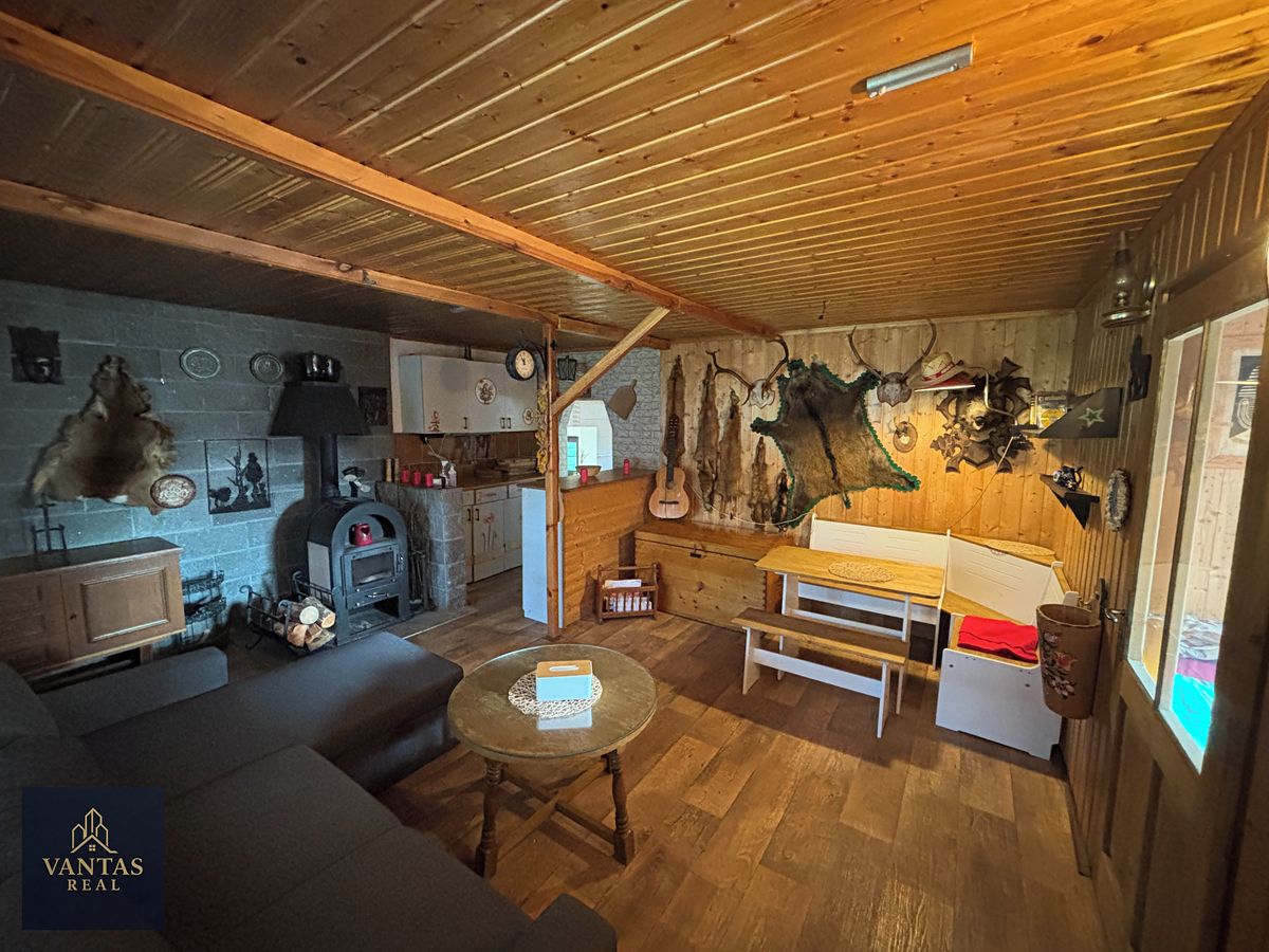 Pronájem chaty 60 m², pozemek 628 m² – fotografie 2