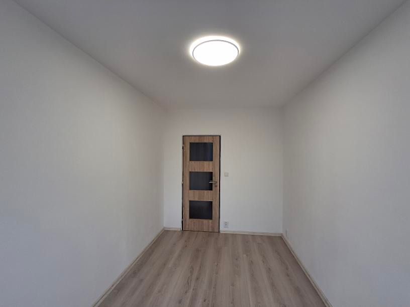 Pronájem bytu 2+kk 50 m² – fotografie 3